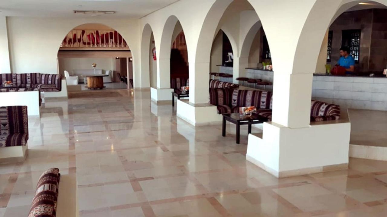 Club Tergui Hotel Chott Meriem Exterior foto